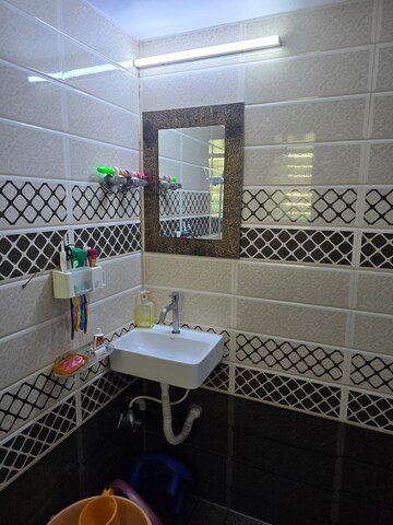 Bathroom in 2 BHK Apartment at Shree Shashwat CHS, Mira Road – for Rent