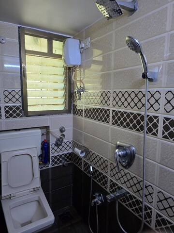 Master Bedroom in 2 BHK Apartment at Shree Shashwat CHS, Mira Road – for Rent