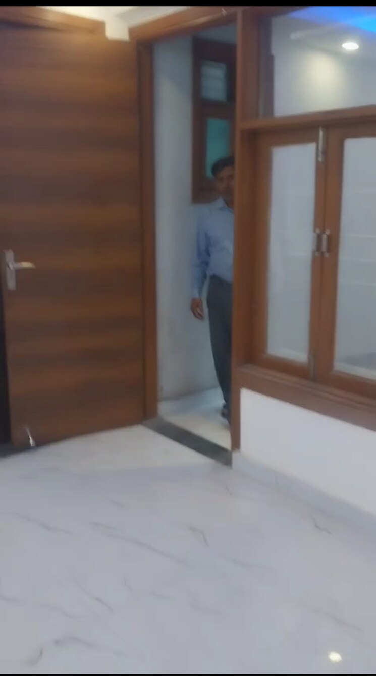 Room, panchsheel vihar 3 Bedroom 950 Sq.Ft. Builder Floor In Panchsheel Vihar Delhi 8659176