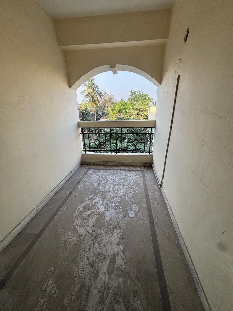 Balcony, mahagun-mywoods 3 Bedroom 1240 Sq.Ft. Apartment In Sector 16c Greater Noida Greater Noida 8659175