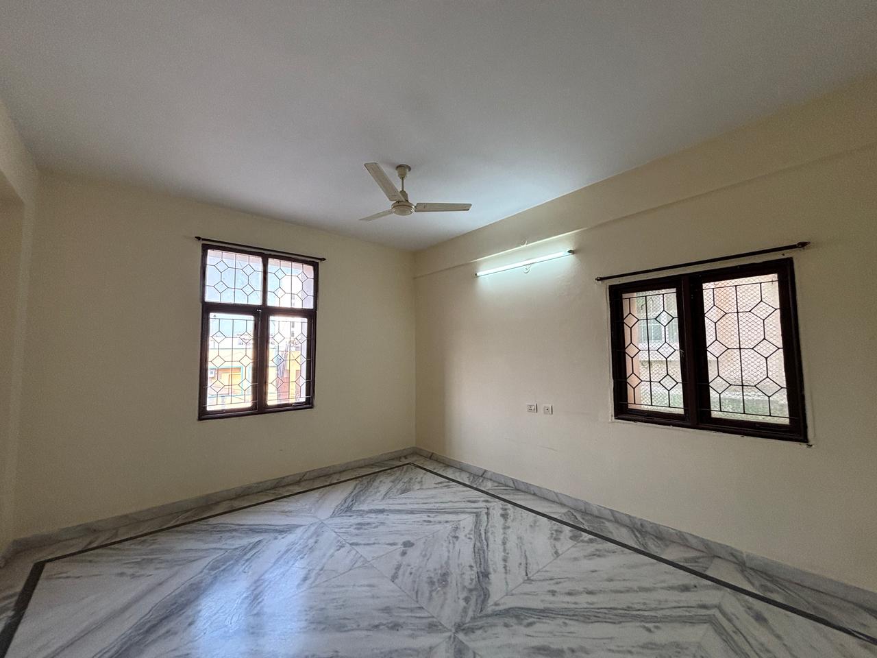 3 BHK + Pooja Room,Study Room Apartment For Rent in Mahagun Mywoods