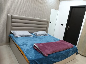 Bedroom in 2 BHK Apartment at Suncity Avenue 76, Sector 76 – for Rent
