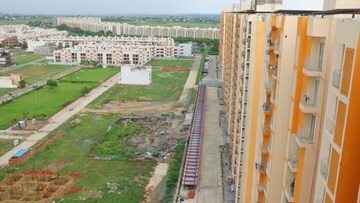  Plot For Sale in Wave City, Wave City