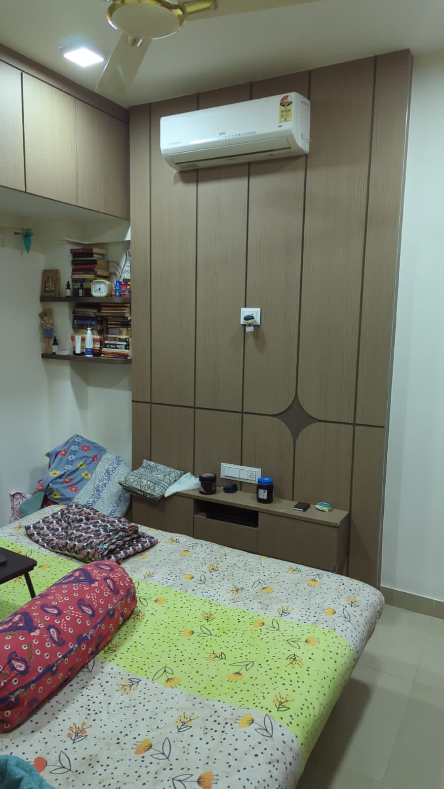 1 BHK 680 Sq.Ft. Apartment in Mhada Sector R3