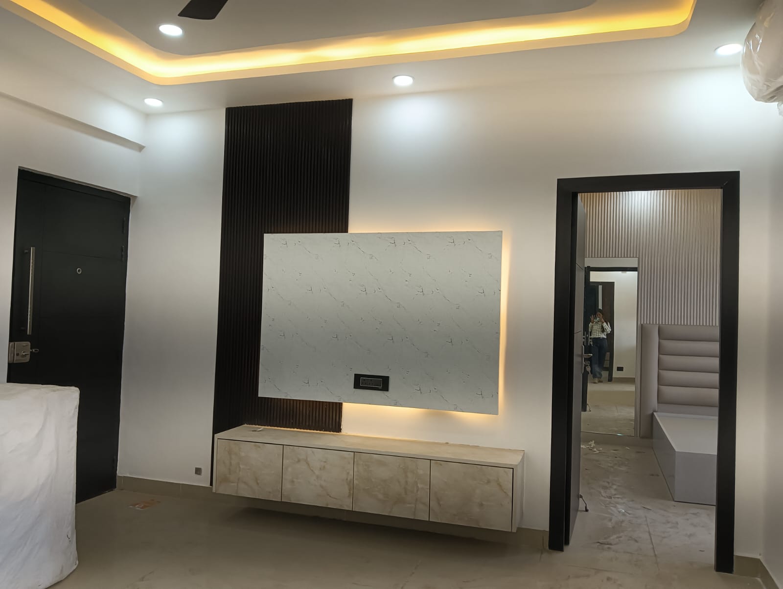 2 BHK Apartment For Rent in Suncity Avenue 76