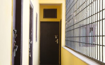 6+ BHK Independent House For Sale in Sector 56