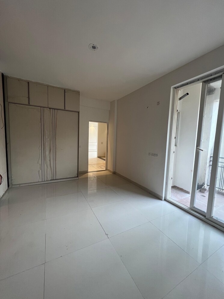 Room, ambala highway 3 Bedroom 1790 Sq.Ft. Apartment In Ambala Highway Zirakpur 8659464