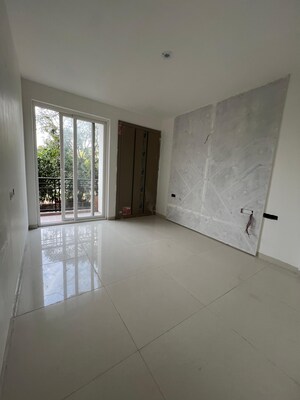 Room in 3 BHK Apartment at Ambala Highway – for Sale