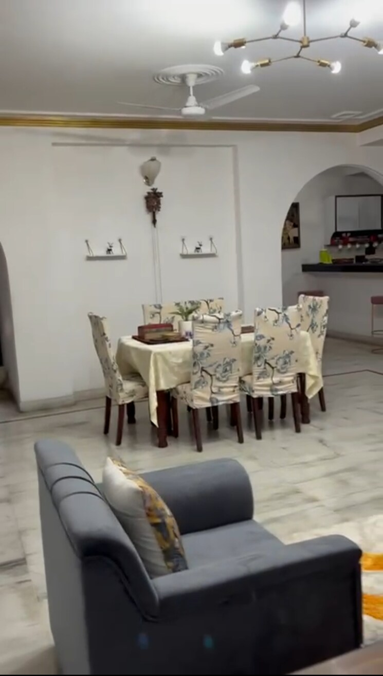 Living Room, khirki extension 4 Bedroom 240 Sq.Yd. Builder Floor In Khirki Extension Delhi 8659291