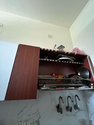 Furnished Amenities in 3 BHK Builder Floor at Madhavpuram – for Sale