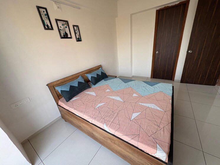 Bedroom, vaishnodevi circle 3 Bedroom 1566 Sq.Ft. Apartment In Vaishnodevi Circle Ahmedabad 8659490