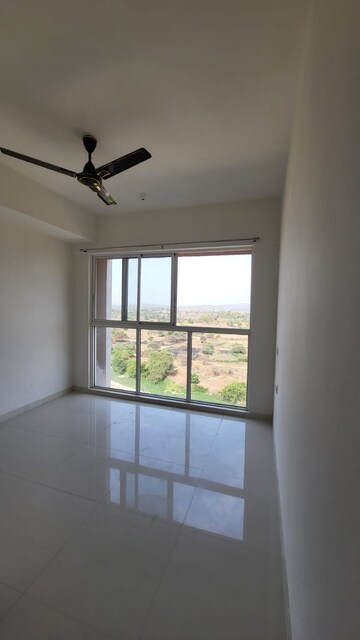 Room in 2 BHK Apartment at Lodha Crown Taloja Quality Homes, Dombivli East – for Rent