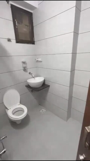 Bathroom in 3 BHK Apartment at Vaishnodevi Circle – for Rent