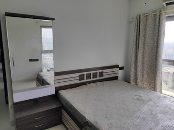 2 BHK Apartment For Sale in Serenity Tower, Andheri West