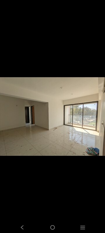 Room in 3 BHK Apartment at Gala Lifestyle Haven, Near Nirma University On Sg Highway – for Rent