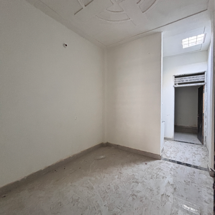 Room, nangla-enclave 2 Bedroom 47 Sq.Yd. Independent House In Sector 51 Faridabad 8659782