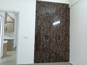  1 RK Apartment at Suncity Avenue 76, Sector 76 – for Sale