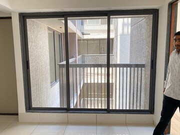 Room in 3 BHK Apartment at Shilaj – for Rent