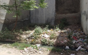 Plot For Sale in Nyay Khand I