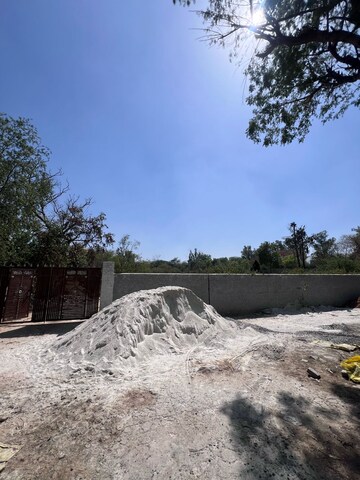 Swimming Pool in  Plot at Sector 17 Yamuna Expressway – for Sale