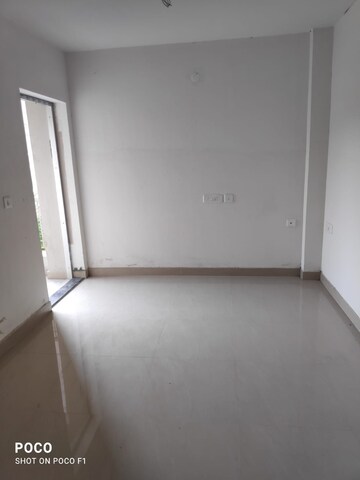 Room in 2 BHK Apartment at Merlin Oikyo, Baruipur – for Sale
