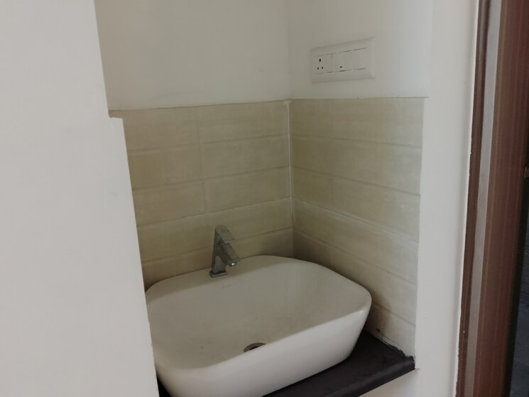 Bathroom, kohinoor-presidentia 2.5 Bedroom 1200 Sq.Ft. Apartment In Sopan Baug Pune 8659977