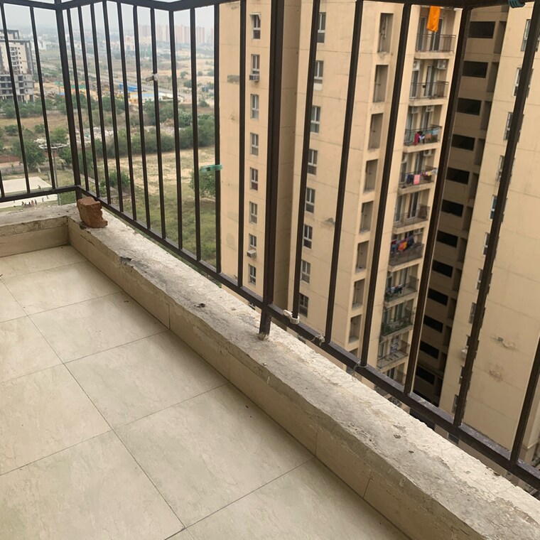 Balcony, aditya-city-apartments 2 Bedroom 924 Sq.Ft. Apartment In Shahpur Bamheta Ghaziabad 8659981