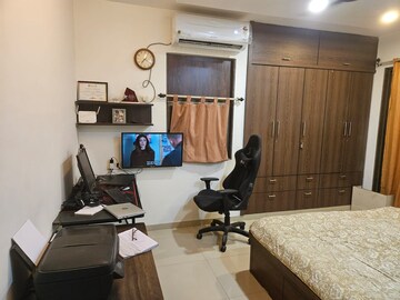 Master Bedroom in 3 BHK Apartment at Neelkanth Greens, Manpada – for Rent