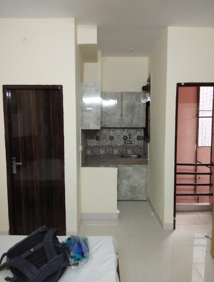 Kitchen, dlf city phase 3 Studio 300 Sq.Ft. Apartment In Dlf City Phase 3 Gurgaon 8659979