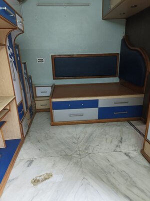 Furnished Amenities in 6+ BHK Independent House at Sector 14 – for Sale