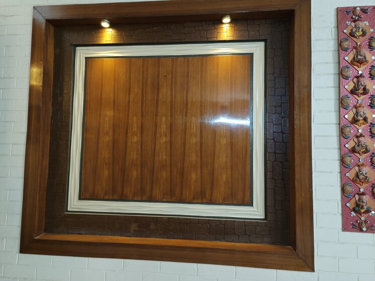 Room, sector 14 6+ Bedroom 250 Sq.Yd. Independent House In Sector 14 Gurgaon 8660078