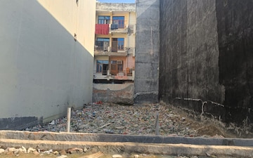 Plot For Sale in Shakti Khand iv