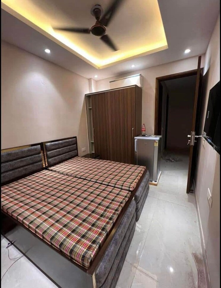 Bedroom, subhash nagar 2 Bedroom 100 Sq.Yd. Builder Floor In Subhash Nagar Delhi 8660192