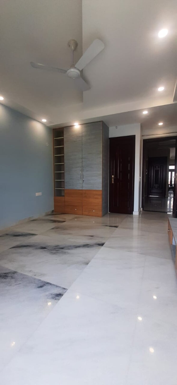 Room, sector 46 3 Bedroom 267 Sq.Yd. Builder Floor In Sector 46 Gurgaon 8660156