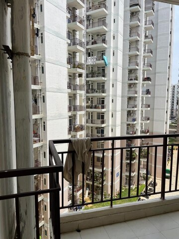 2 BHK Apartment – Exterior View View at Suncity Avenue 76, Sector 76 - for Rent