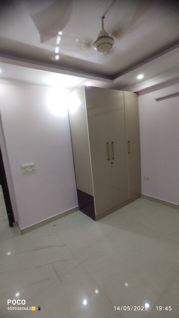 Furnished Amenities in 2 BHK Builder Floor at Mehrauli – for Rent