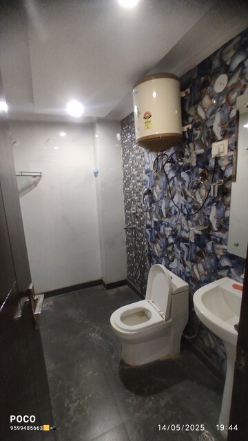 Master Bedroom in 2 BHK Builder Floor at Mehrauli – for Rent