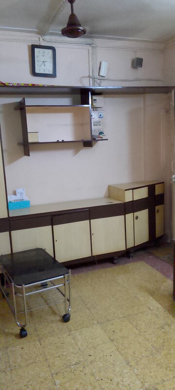 Kitchen in 1.5 BHK Apartment at Eff Jumbo Darshan CHS, Andheri East – for Rent