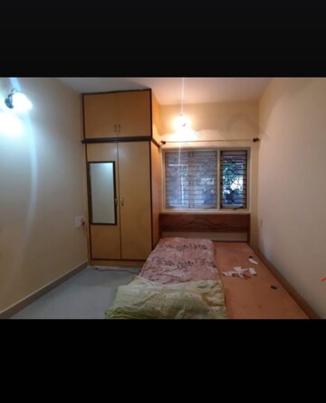 Room in 3 BHK Apartment at New Ashok Nagar – for Rent