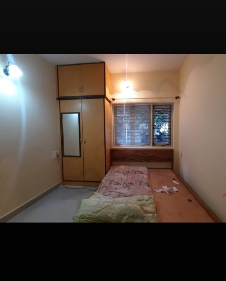 Room, new ashok nagar 3 Bedroom 1200 Sq.Ft. Apartment In New Ashok Nagar Delhi 8660436