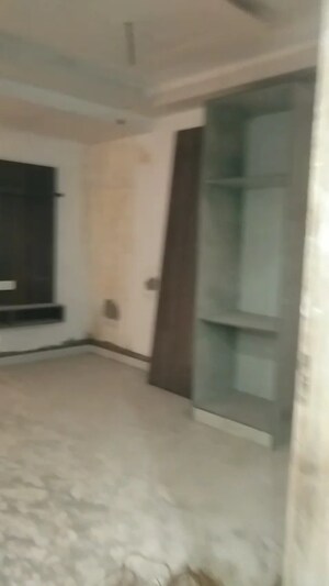Room in 2 BHK Builder Floor at Mehrauli – for Sale