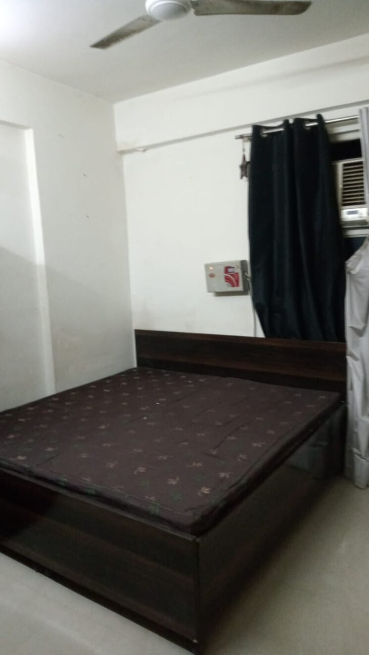 Bedroom, rof-aalayas 2 Bedroom 574 Sq.Ft. Apartment In Sector 102 Gurgaon 8660342