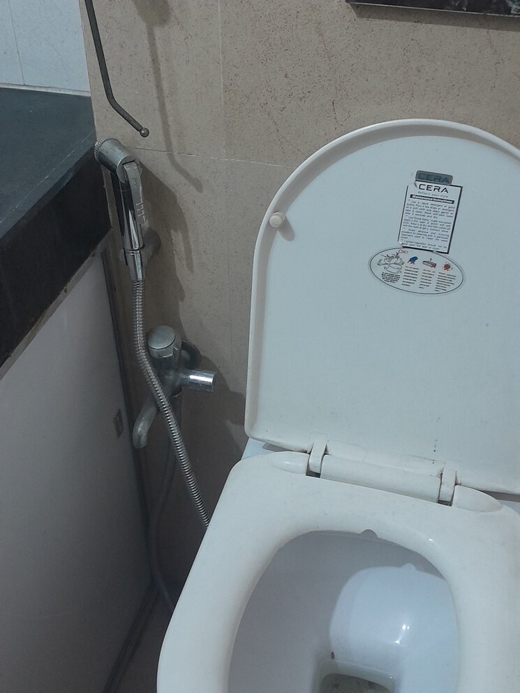 Bathroom, rustomjee-azziano-wing-d 2 Bedroom 700 Sq.Ft. Apartment In Majiwada Thane 8660388