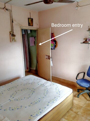 Team Area in 1 BHK Apartment at Thane West – for Sale
