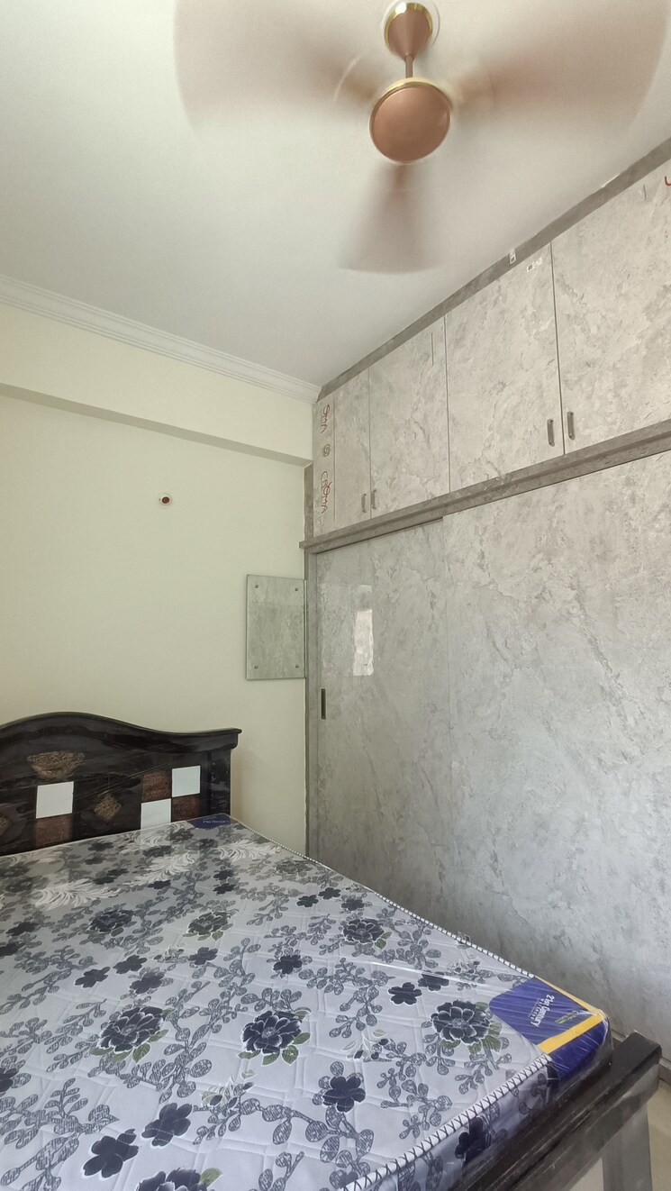 Room, radha-nilayam-gachibowli 1 Bedroom 700 Sq.Ft. Apartment In Gachibowli Hyderabad 8660549