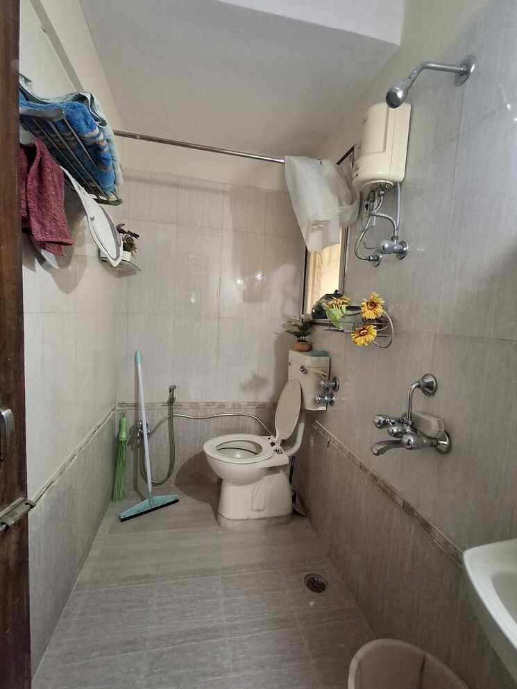 Master Bedroom, bhoomi-hills 2 Bedroom 921 Sq.Ft. Apartment In Kandivali East Mumbai 8660534