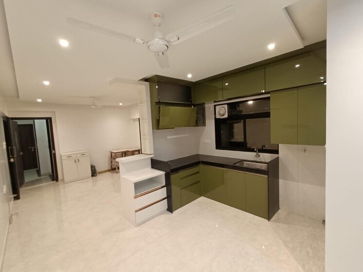 Team Area, shapoorji-pallonji-the-dualis 3 Bedroom 3150 Sq.Ft. Apartment In Sector 46 Gurgaon 8660358