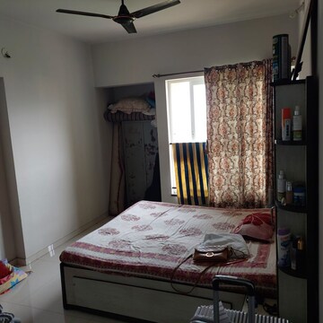 2 BHK Apartment For Sale in Rustomjee Urbania, Majiwada