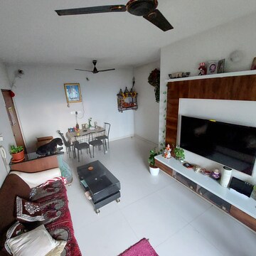 Master Bedroom in 2 BHK Apartment at Rustomjee Urbania, Majiwada – for Sale