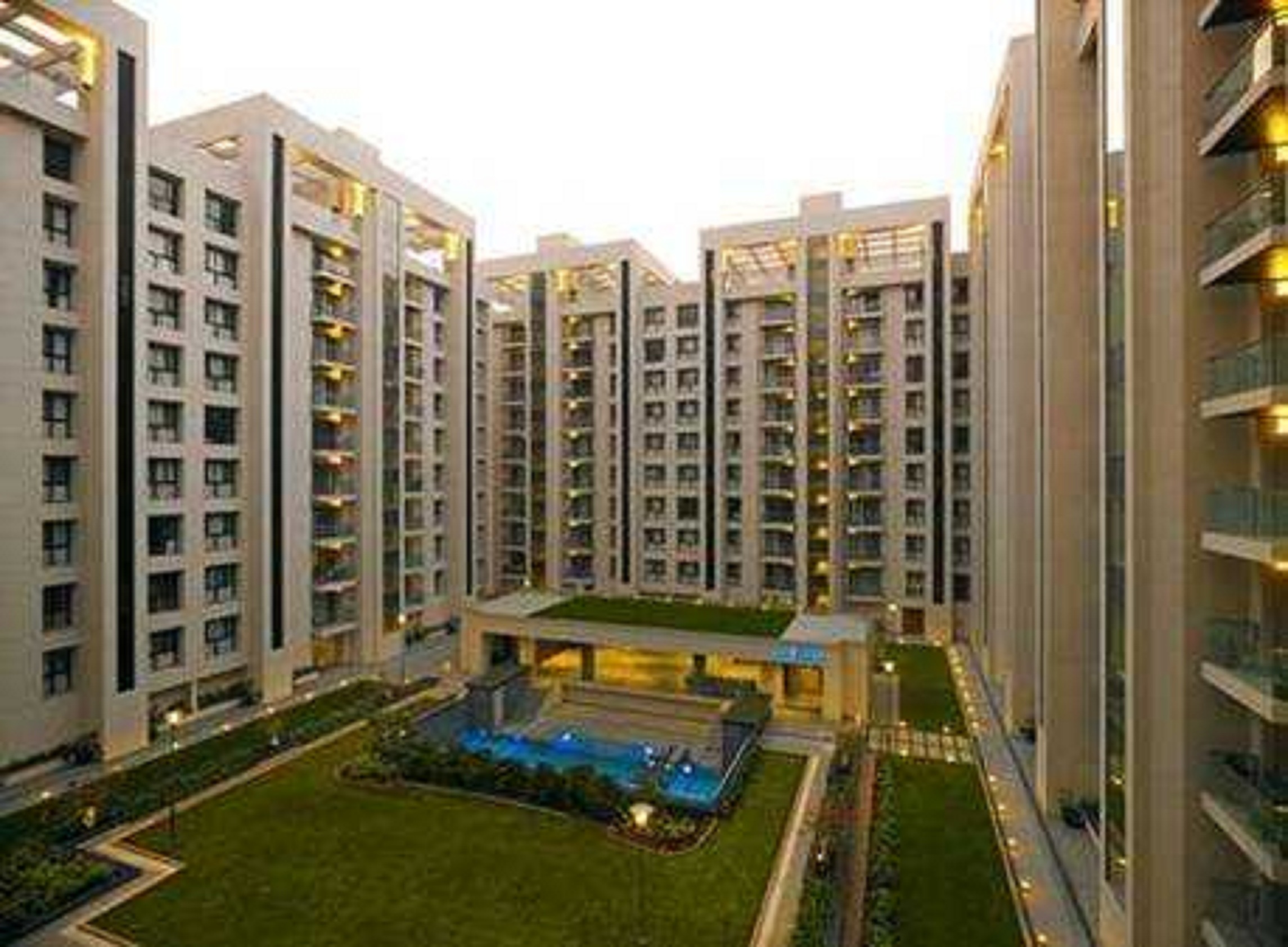 3 BHK + Servant Room,Study Room Apartment For Sale in Lunkad Sky Vie